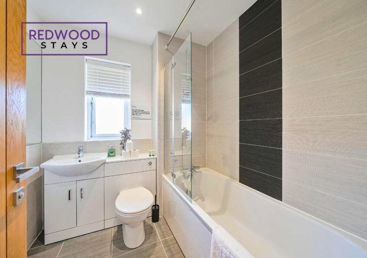 Modern Serviced Apartments For Contractors & Families With Free Parking, Wifi & Netflix By Redwood Stays Basingstoke Kültér fotó