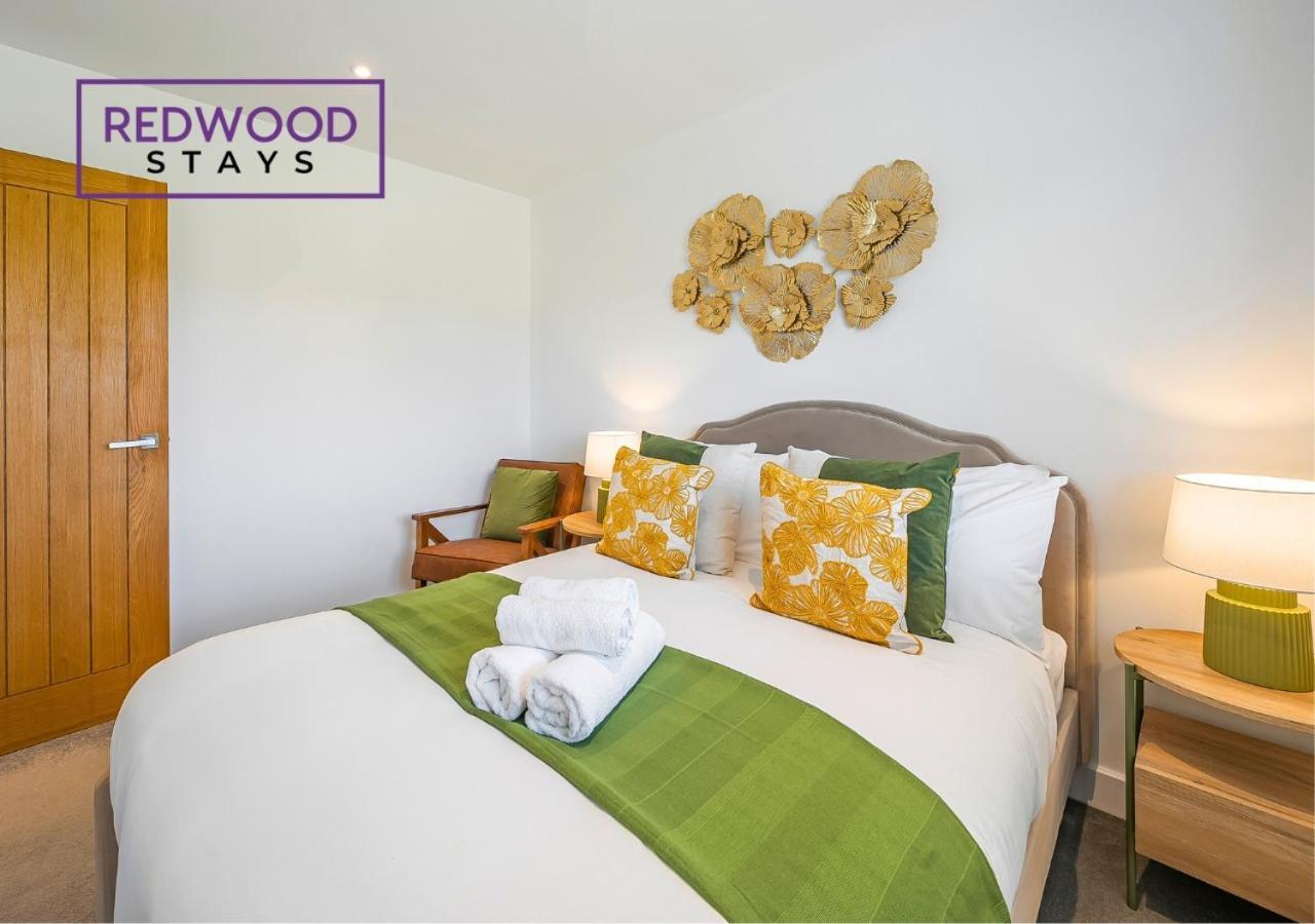 Modern Serviced Apartments For Contractors & Families With Free Parking, Wifi & Netflix By Redwood Stays Basingstoke Kültér fotó